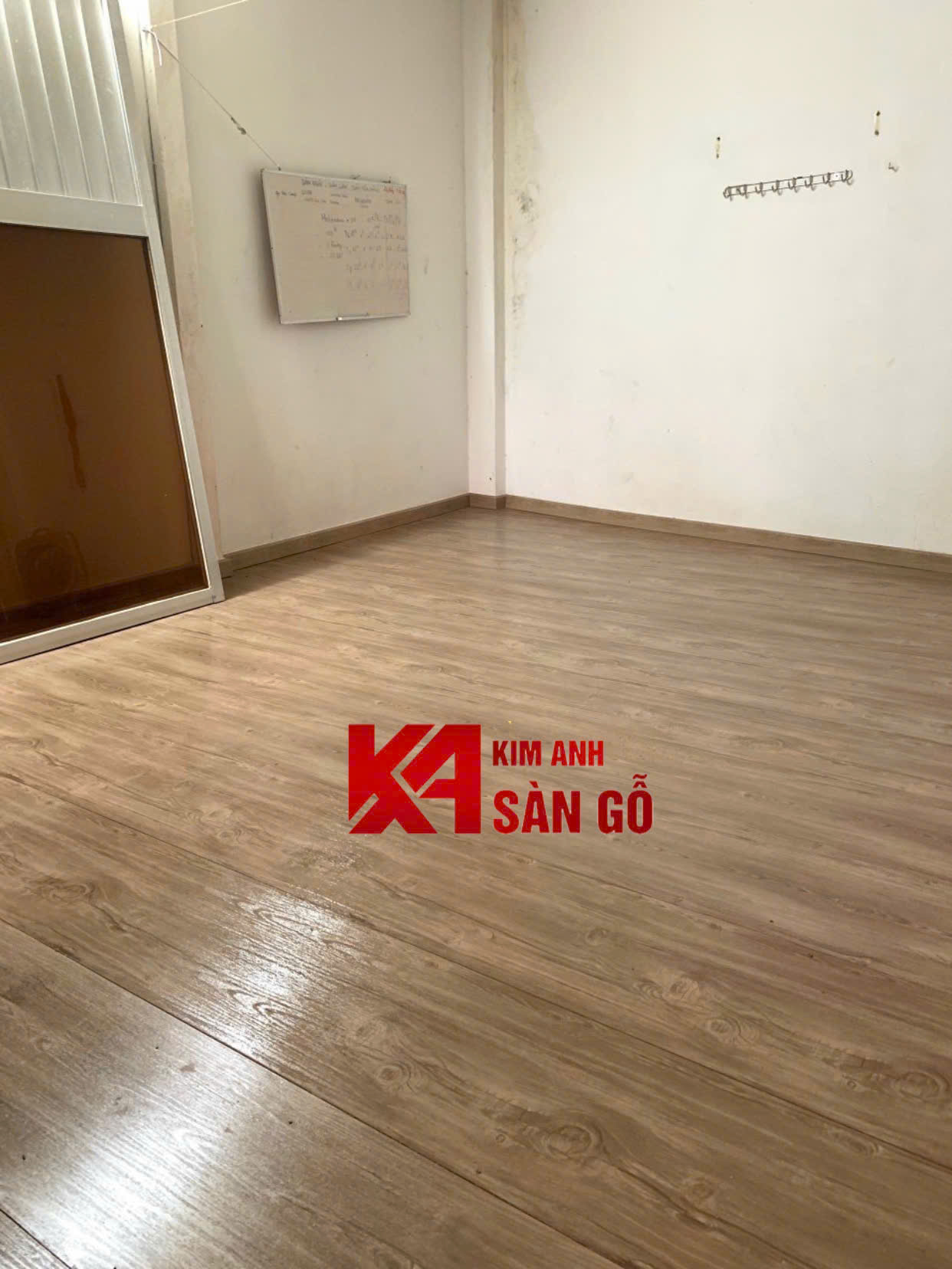 Sàn Nhựa Chịu Lực VN-04